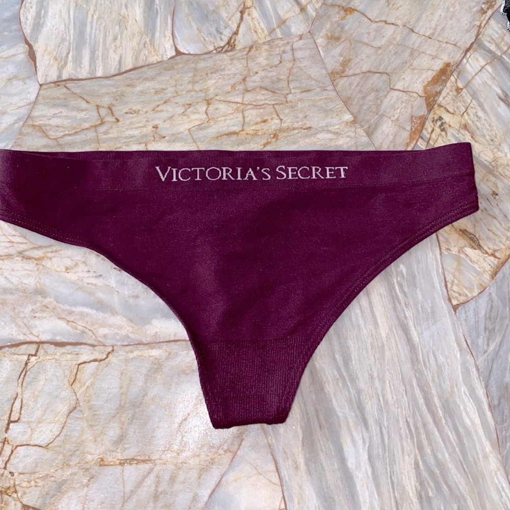 Small Purple VICTORIA'S SECRET VERY SEXY Thong Panty